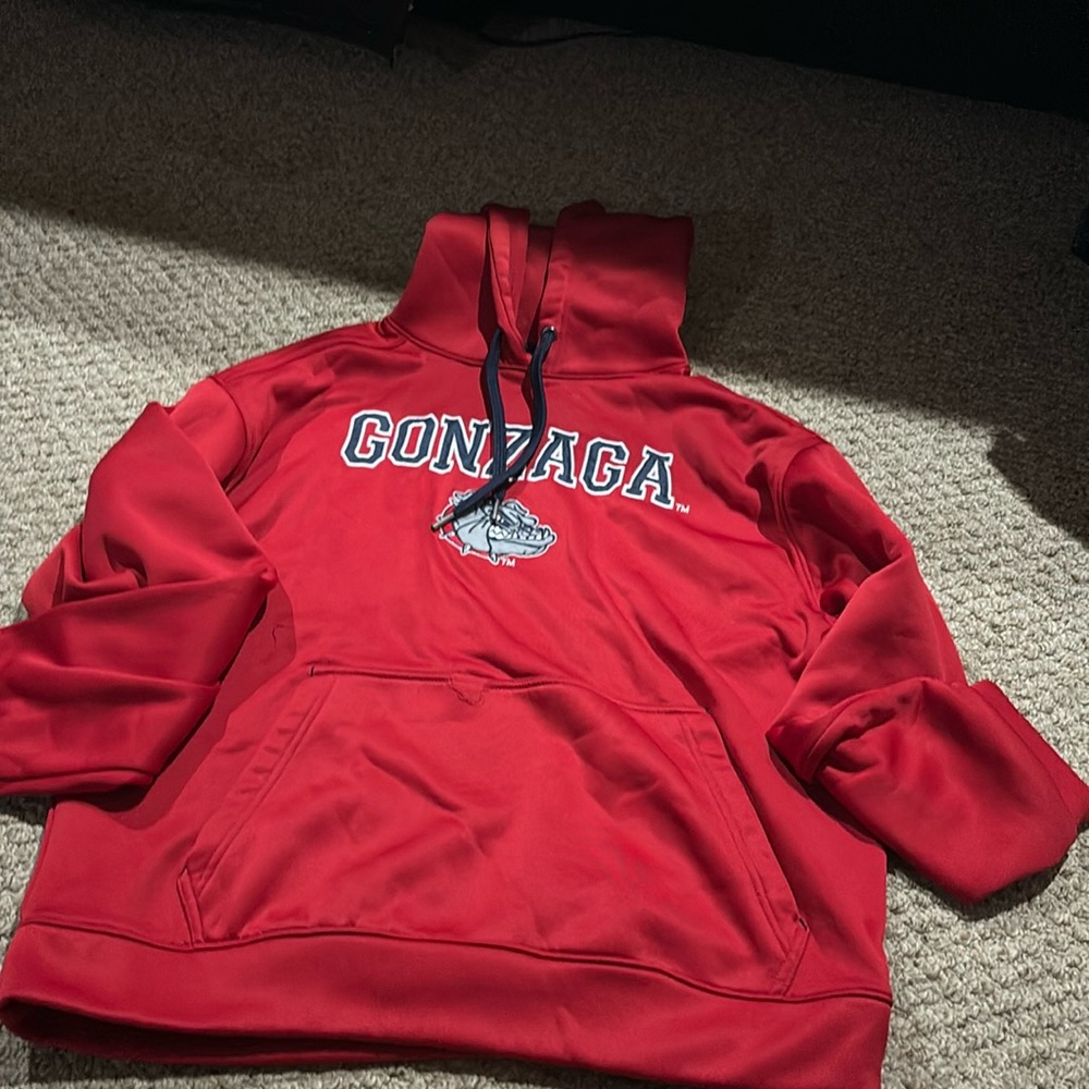 Men’s size Large. Red Gonzaga hoodie.